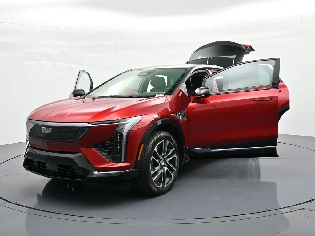 Cadillac OPTIQ Vehicle Full-screen Gallery Image 35