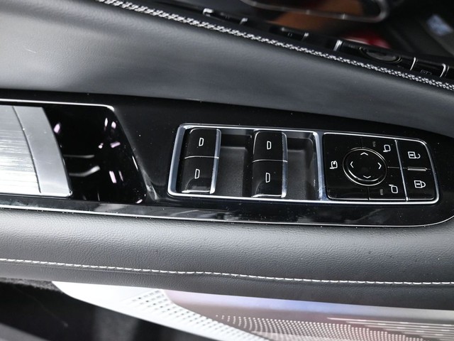 2026 Cadillac OPTIQ Sport - Photo 20