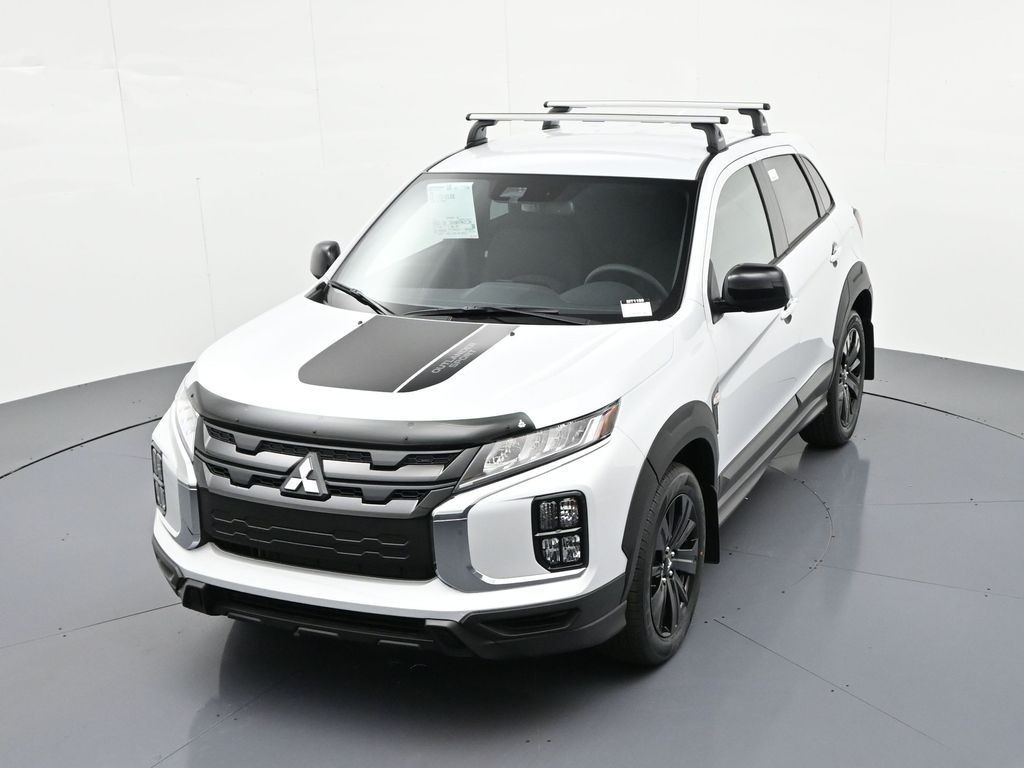 Mitsubishi Outlander Sport Vehicle Full-screen Gallery Image 23