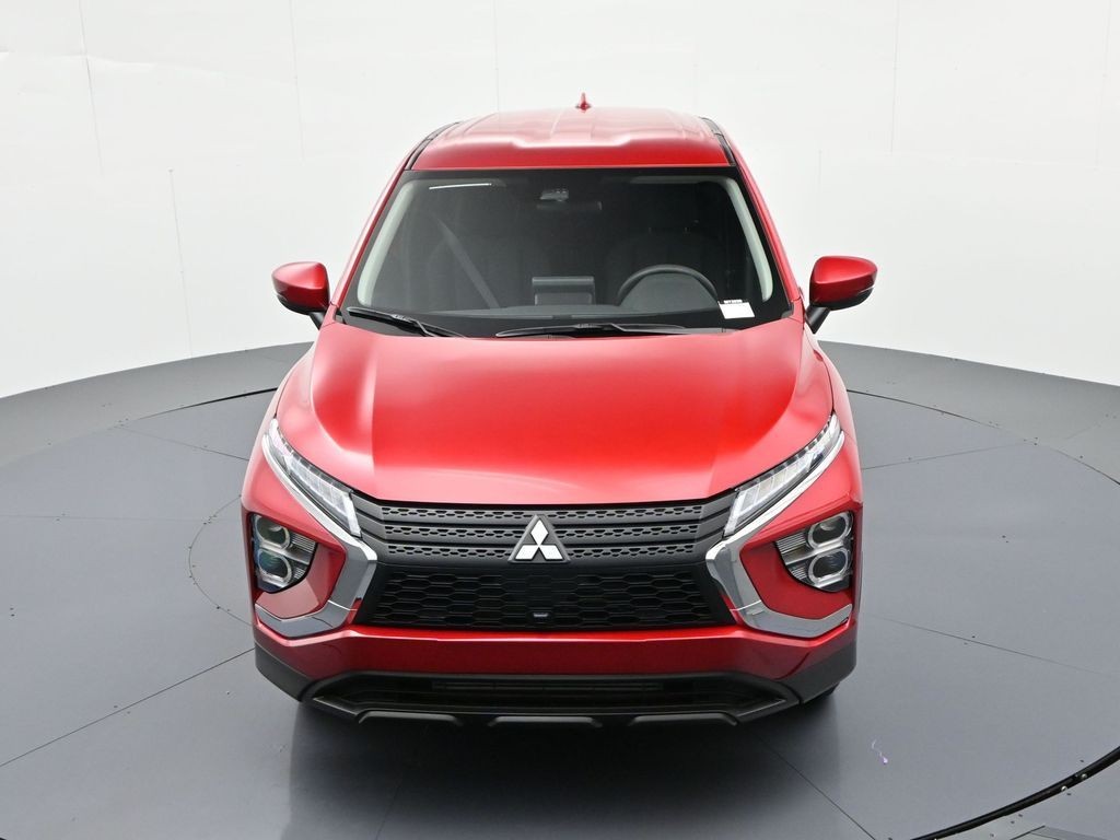 Mitsubishi Eclipse Cross Vehicle Full-screen Gallery Image 22
