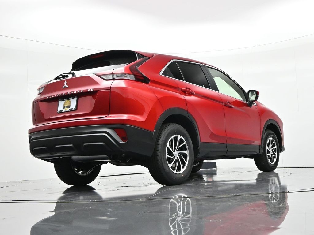 Mitsubishi Eclipse Cross Vehicle Full-screen Gallery Image 27
