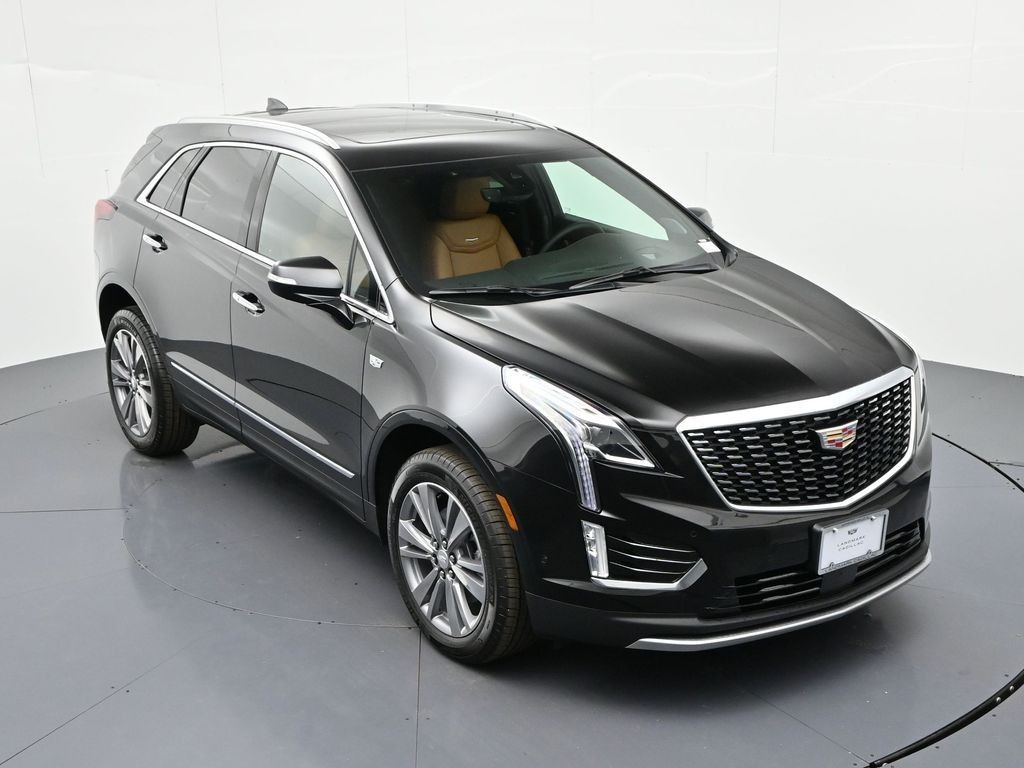 Cadillac XT5 Vehicle Full-screen Gallery Image 30