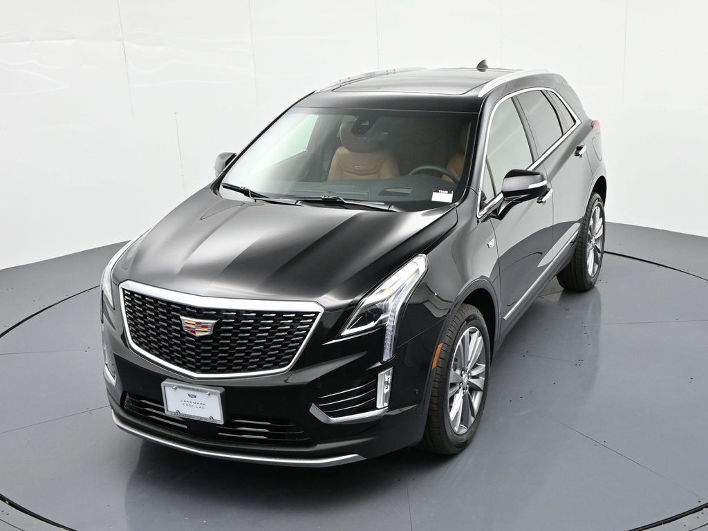 Cadillac XT5 Vehicle Full-screen Gallery Image 32