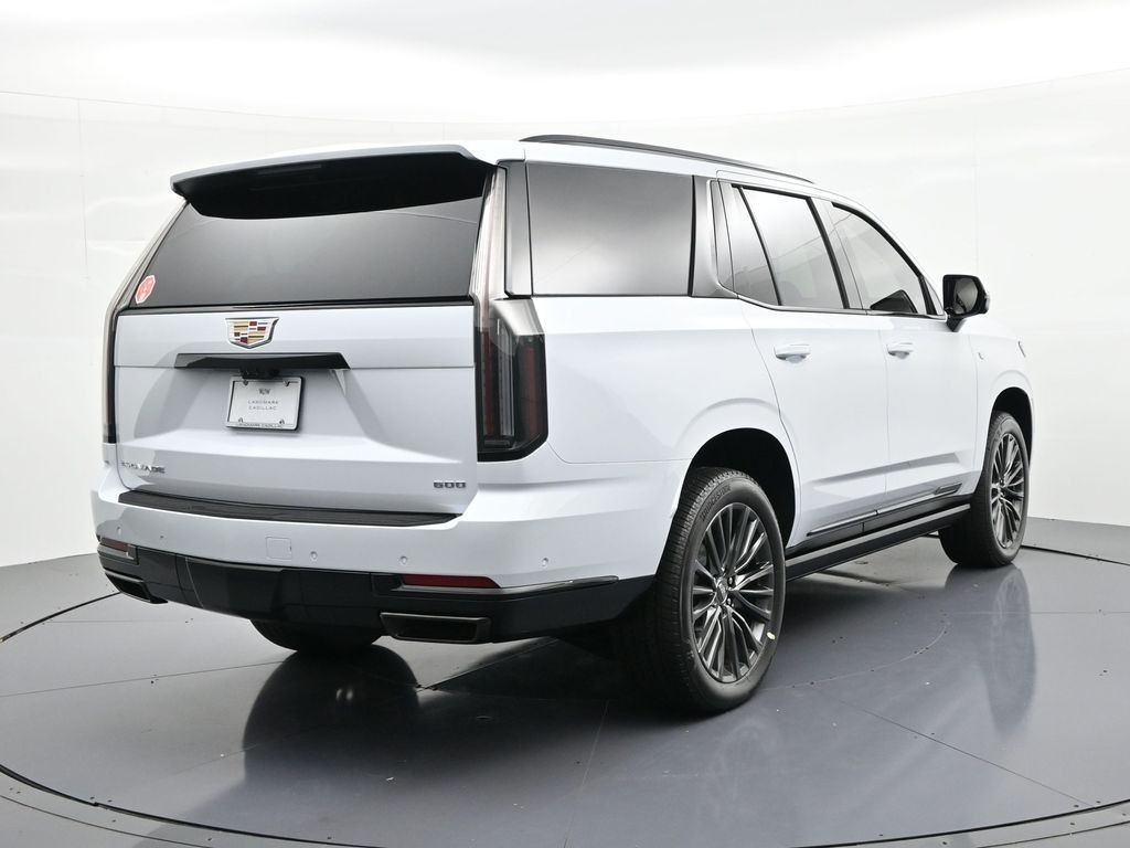 Cadillac Escalade Vehicle Full-screen Gallery Image 5