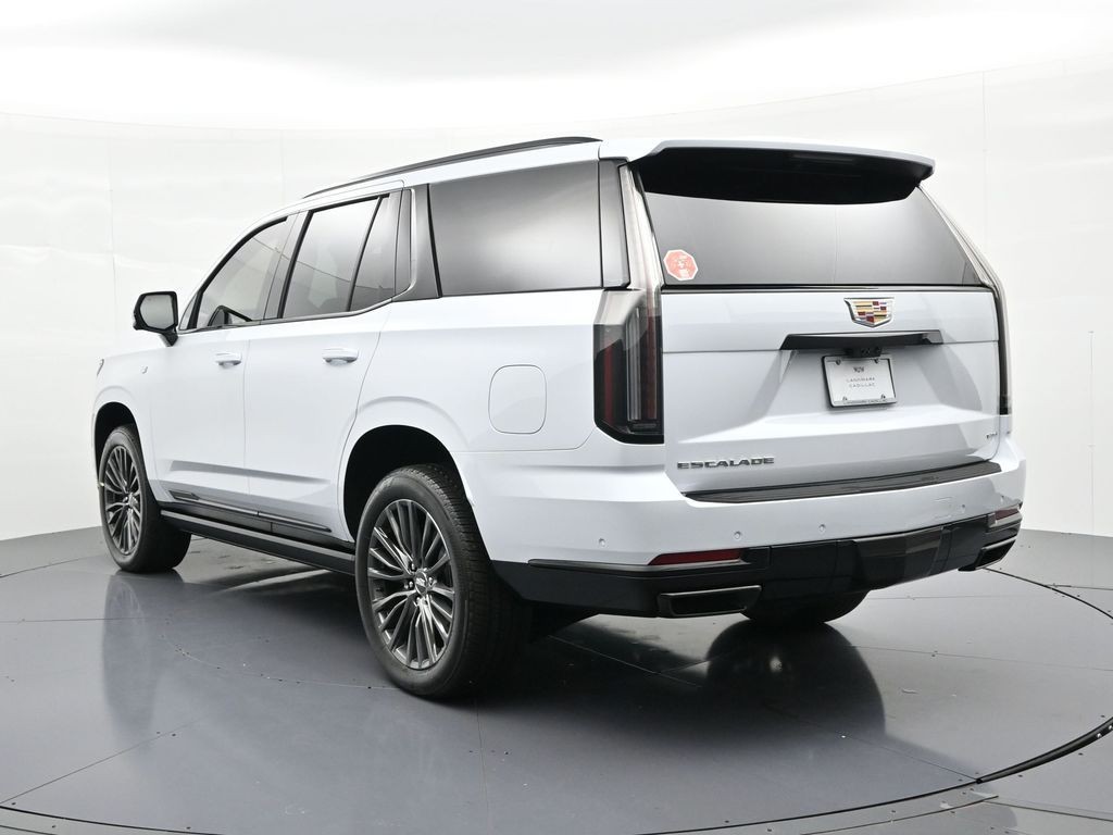 Cadillac Escalade Vehicle Full-screen Gallery Image 7