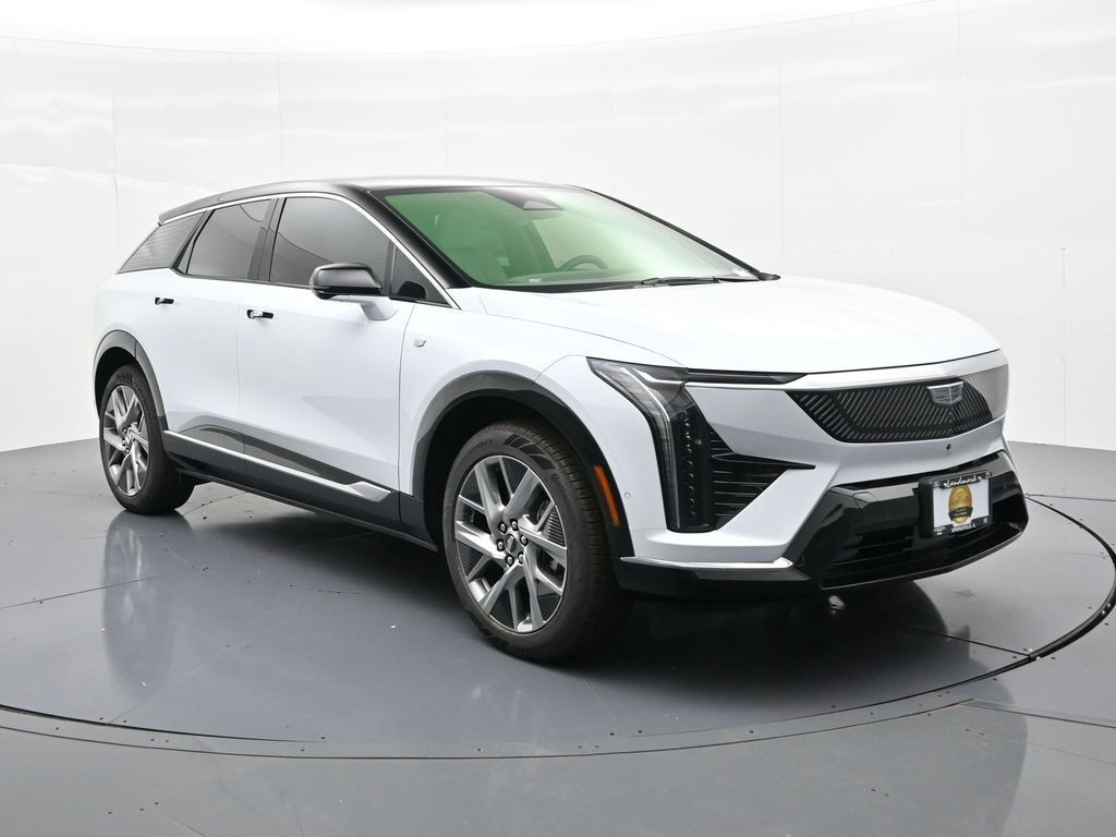 Cadillac OPTIQ Vehicle Full-screen Gallery Image 3