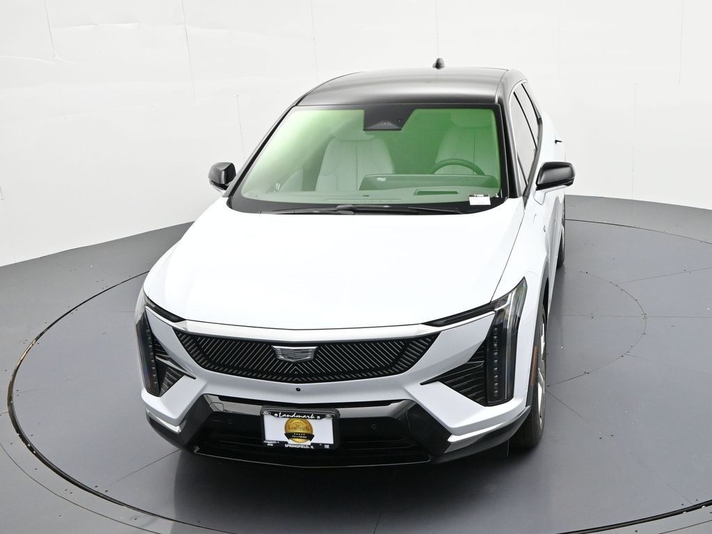 Cadillac OPTIQ Vehicle Full-screen Gallery Image 17