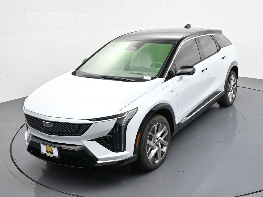 Cadillac OPTIQ Vehicle Full-screen Gallery Image 18