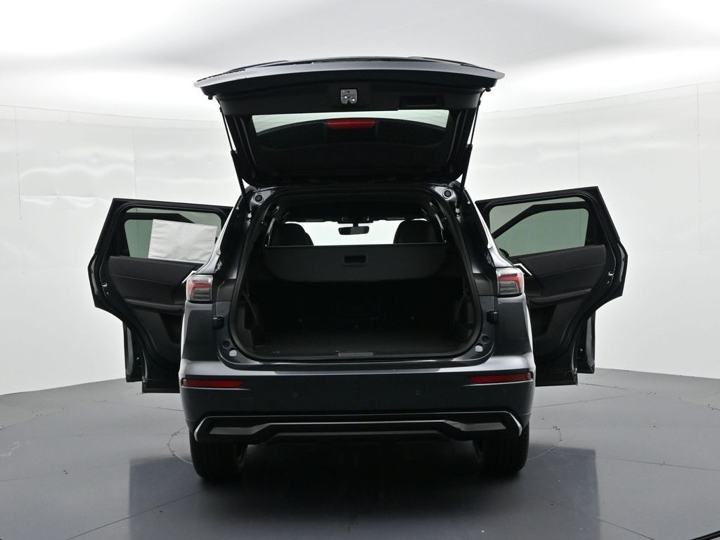Mitsubishi Outlander Vehicle Full-screen Gallery Image 33