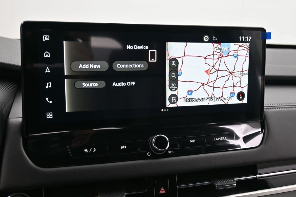 Mitsubishi Outlander Vehicle Full-screen Gallery Image 10