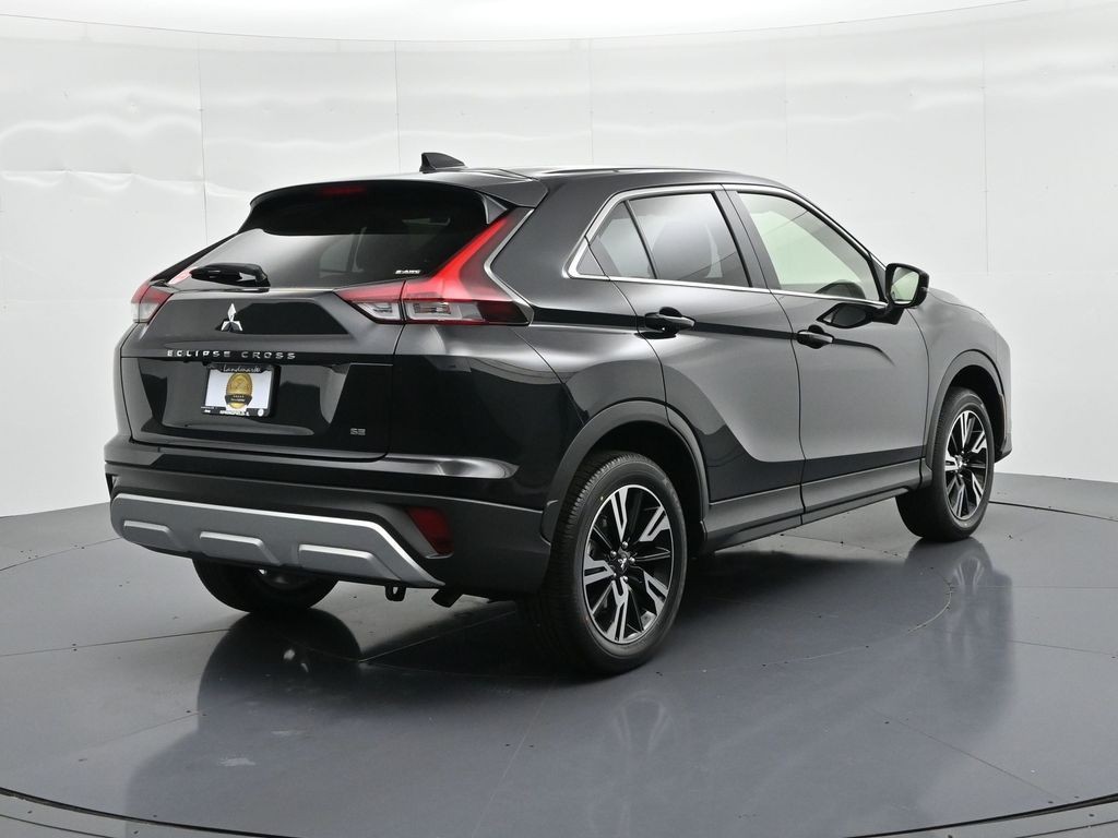 Mitsubishi Eclipse Cross Vehicle Full-screen Gallery Image 5