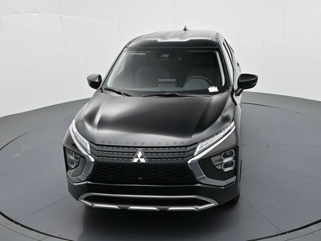 Mitsubishi Eclipse Cross Vehicle Full-screen Gallery Image 23