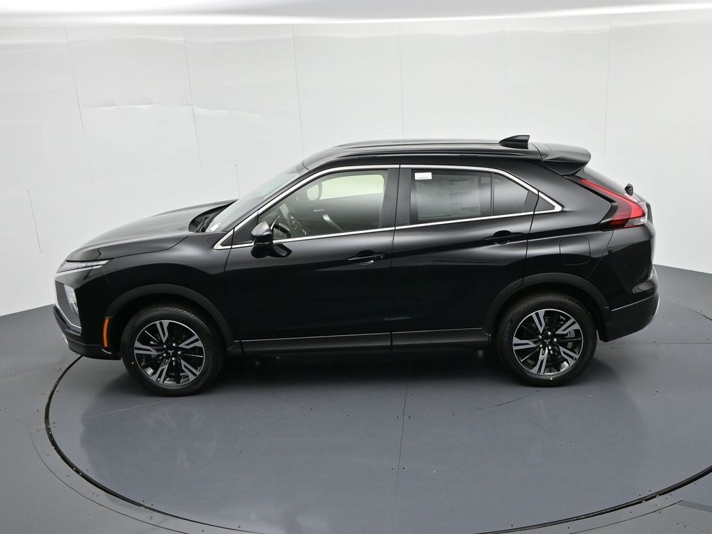 Mitsubishi Eclipse Cross Vehicle Full-screen Gallery Image 25