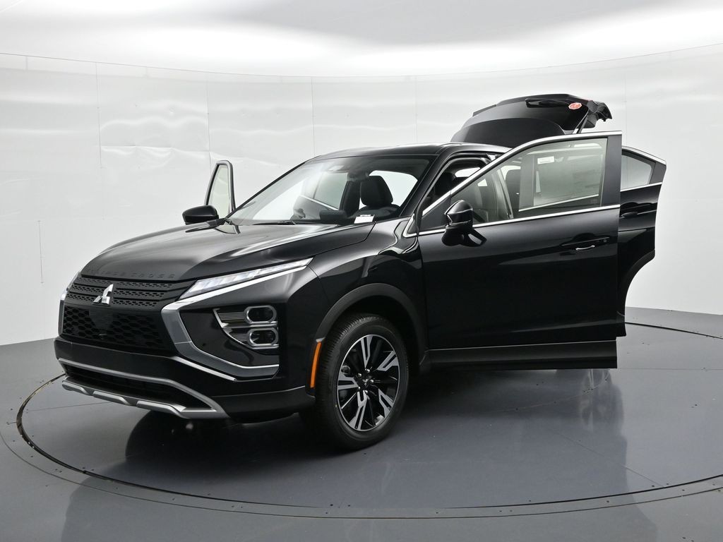 Mitsubishi Eclipse Cross Vehicle Full-screen Gallery Image 32