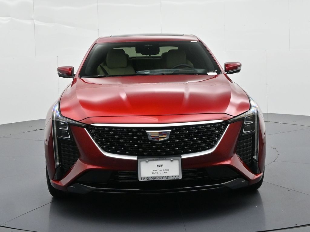 Cadillac CT5 Vehicle Full-screen Gallery Image 2