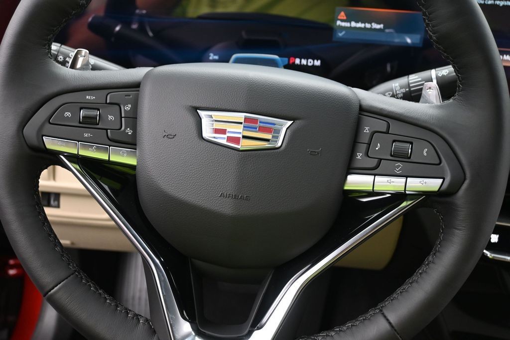 Cadillac CT5 Vehicle Full-screen Gallery Image 9