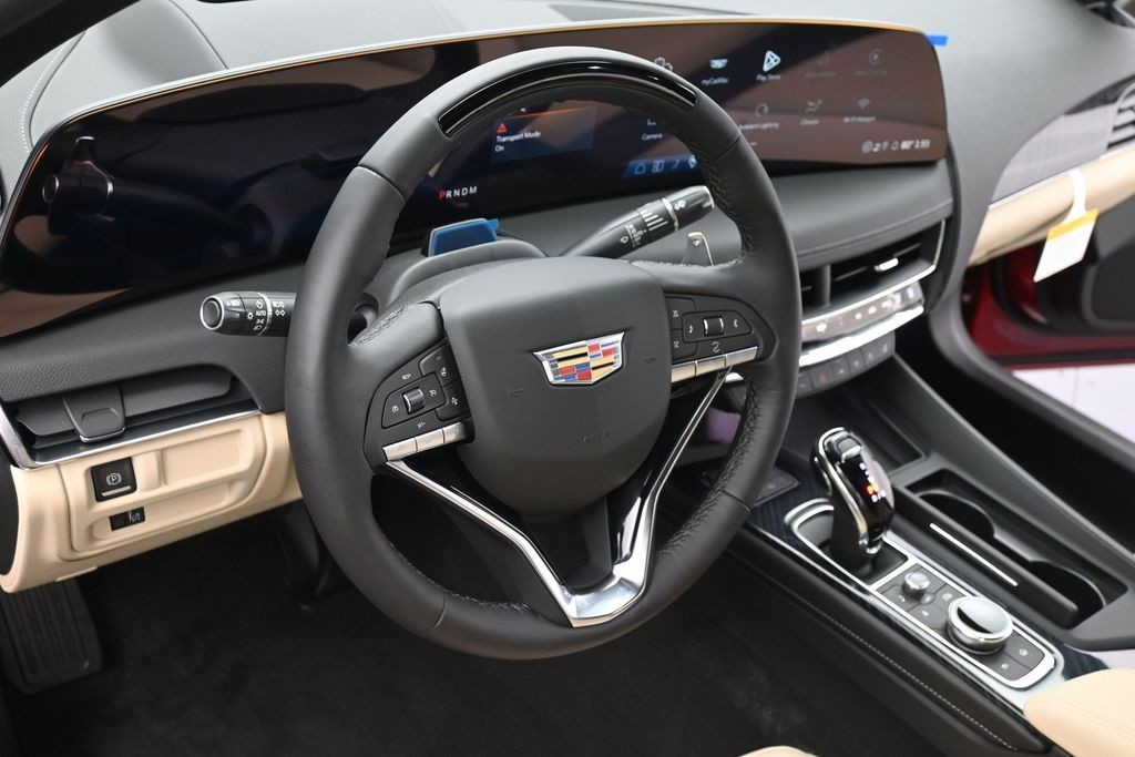Cadillac CT5 Vehicle Full-screen Gallery Image 12