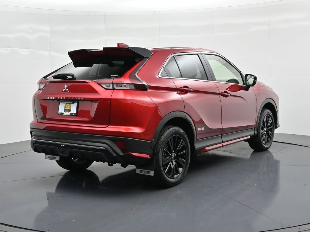 Mitsubishi Eclipse Cross Vehicle Full-screen Gallery Image 5