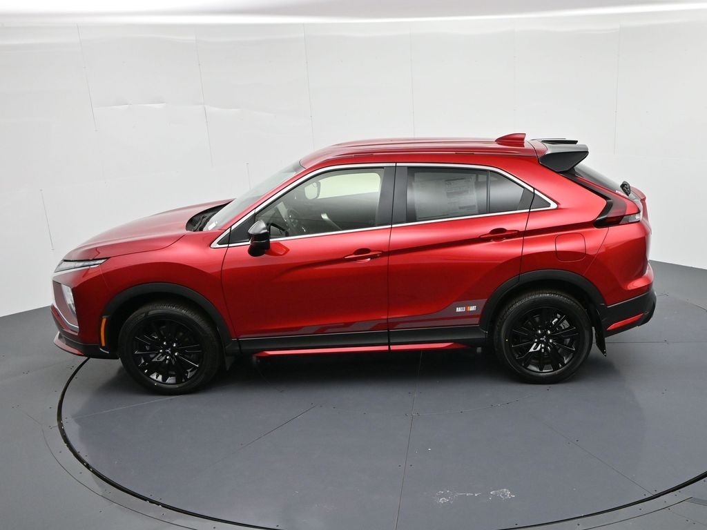 Mitsubishi Eclipse Cross Vehicle Full-screen Gallery Image 25