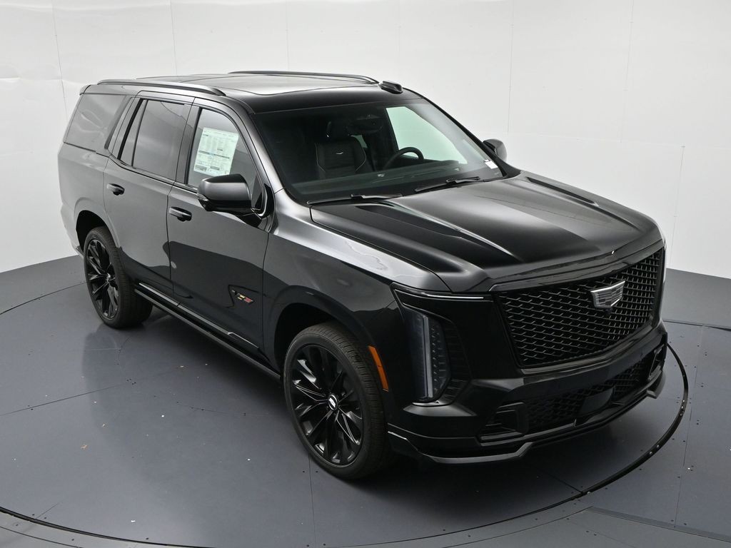Cadillac Escalade Vehicle Full-screen Gallery Image 18