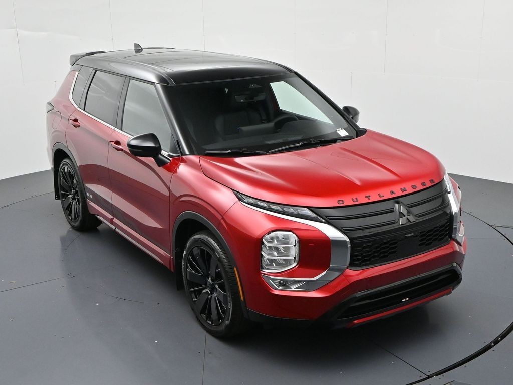 Mitsubishi Outlander Vehicle Full-screen Gallery Image 15