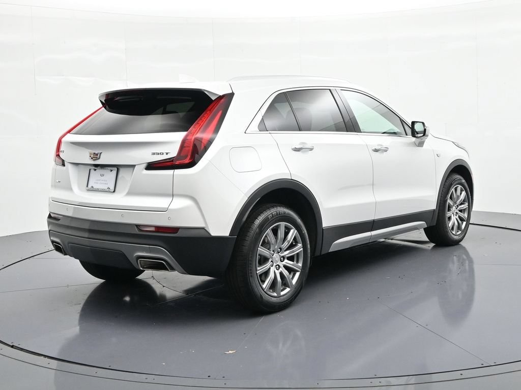 Cadillac XT4 Vehicle Full-screen Gallery Image 5