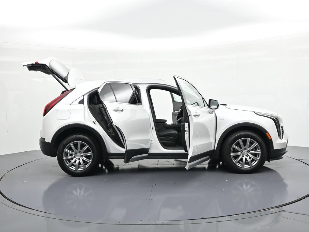 Cadillac XT4 Vehicle Full-screen Gallery Image 25