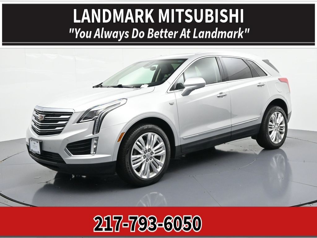 Cadillac XT5 Vehicle Full-screen Gallery Image 01