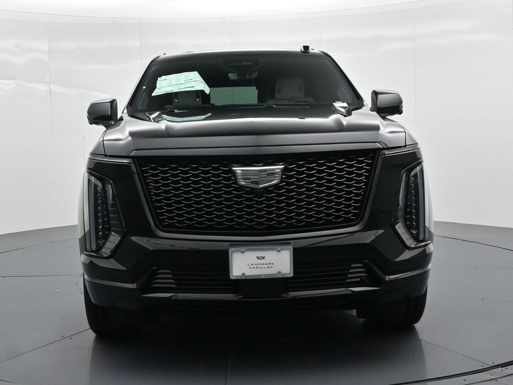 Cadillac Escalade Vehicle Full-screen Gallery Image 2