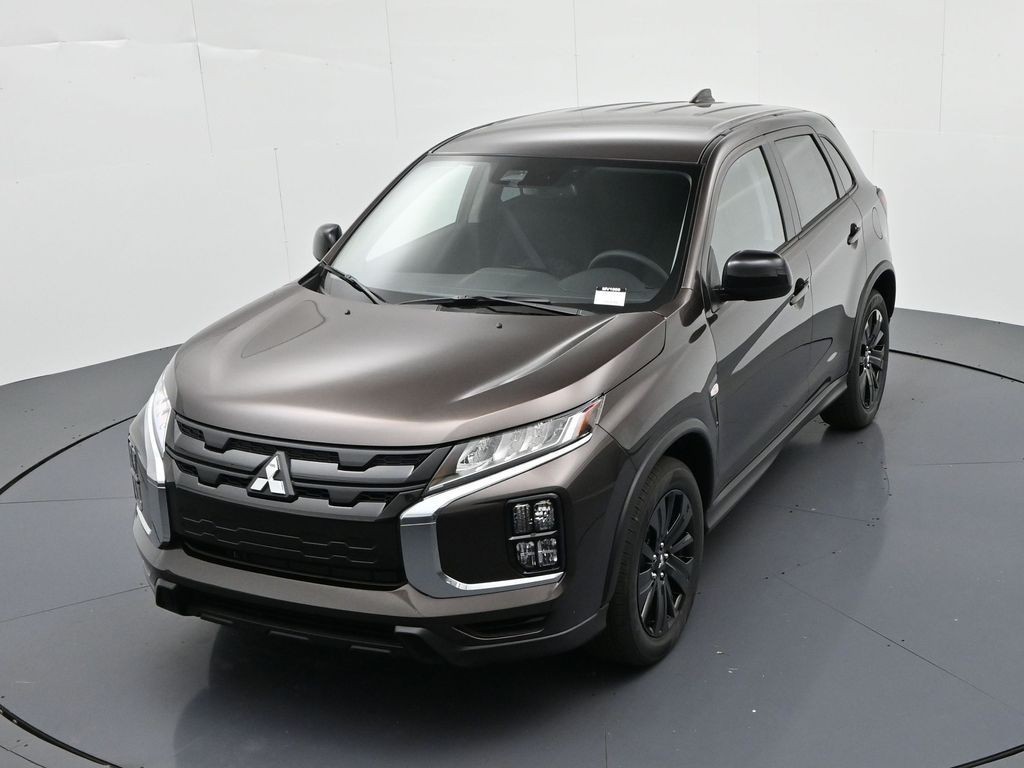Mitsubishi Outlander Sport Vehicle Full-screen Gallery Image 16