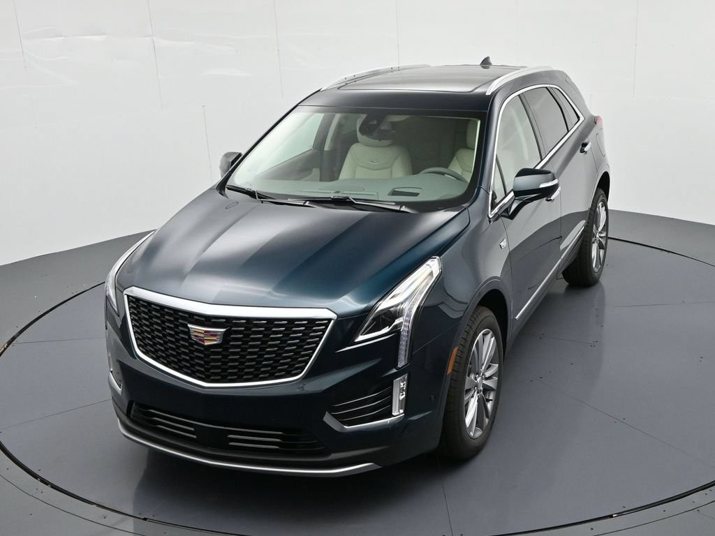 Cadillac XT5 Vehicle Full-screen Gallery Image 19