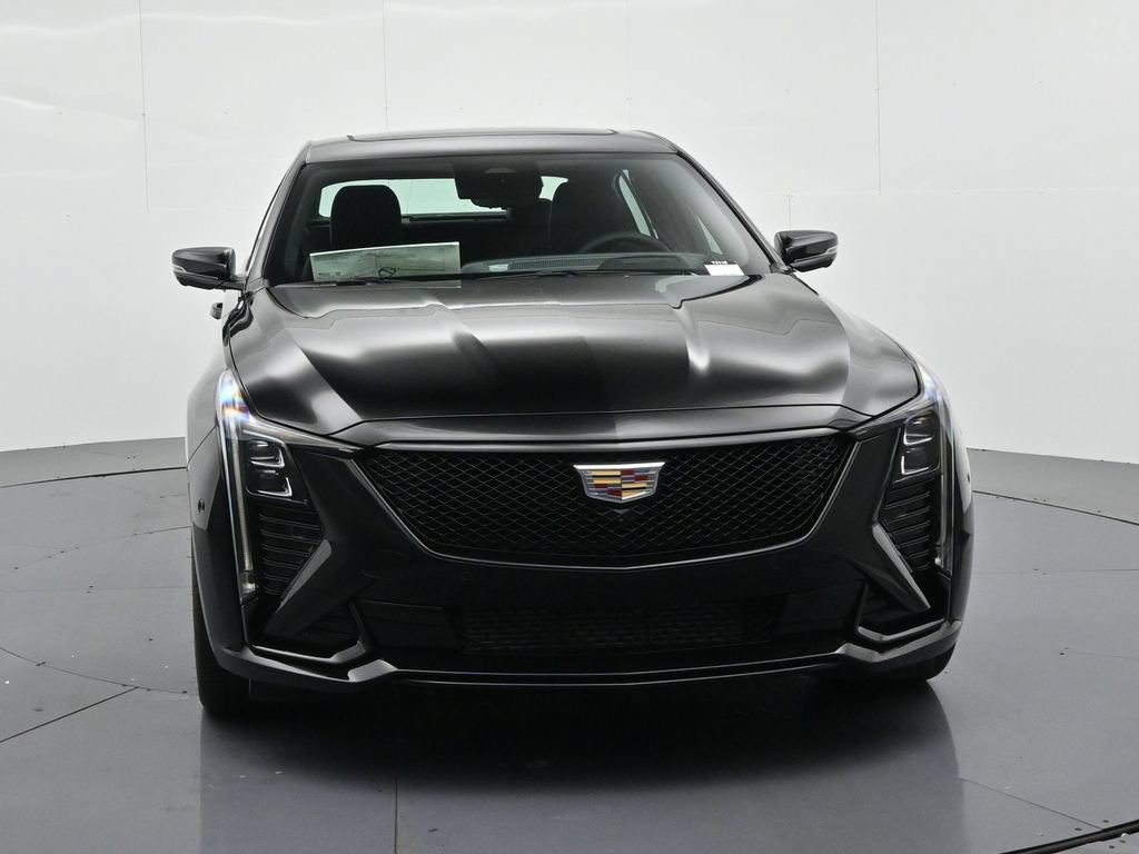 Cadillac CT5 Vehicle Full-screen Gallery Image 2