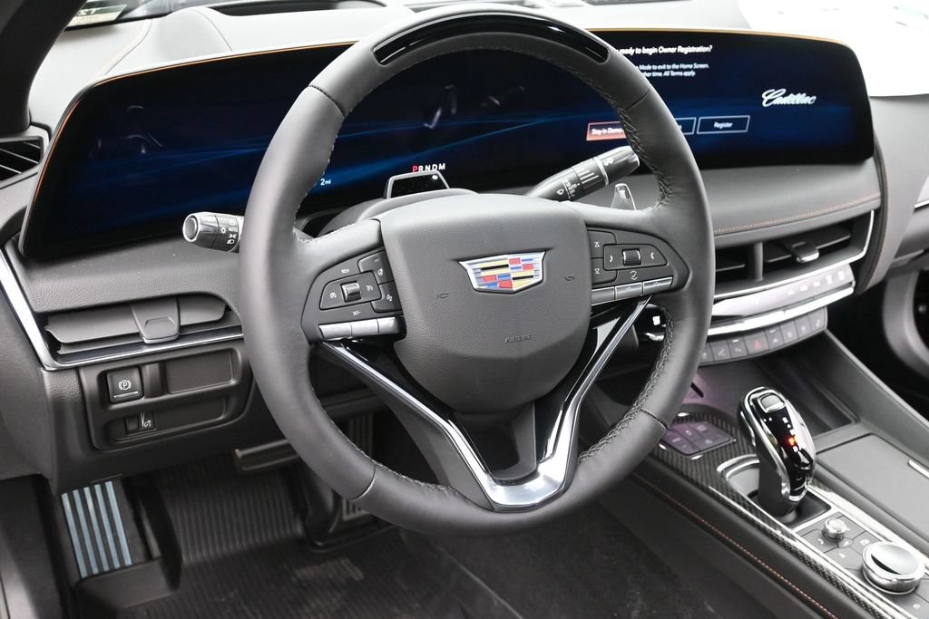 Cadillac CT5 Vehicle Full-screen Gallery Image 14