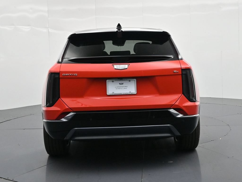 Cadillac OPTIQ Vehicle Full-screen Gallery Image 6