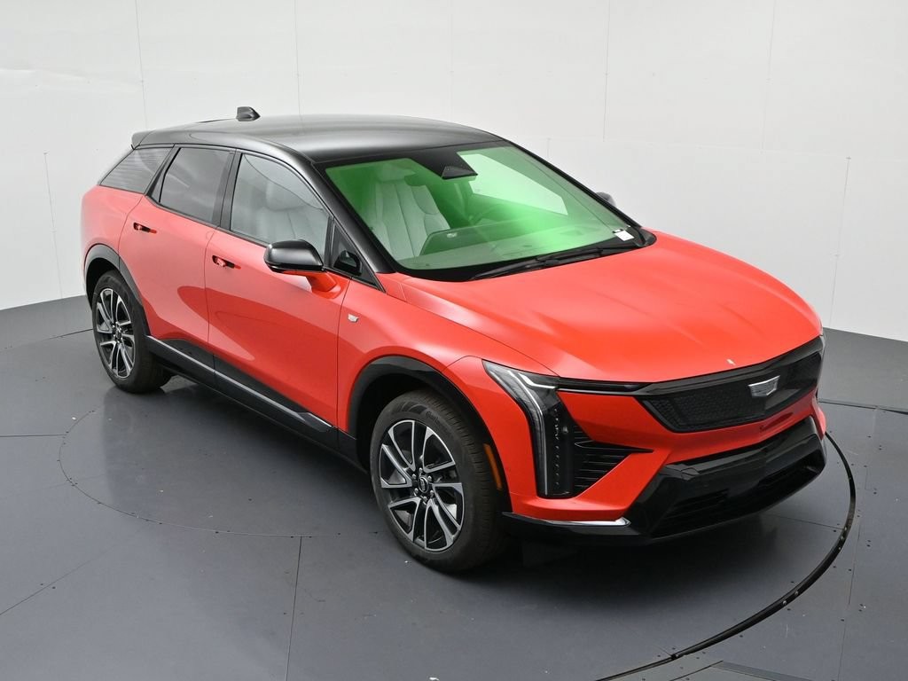 Cadillac OPTIQ Vehicle Full-screen Gallery Image 16