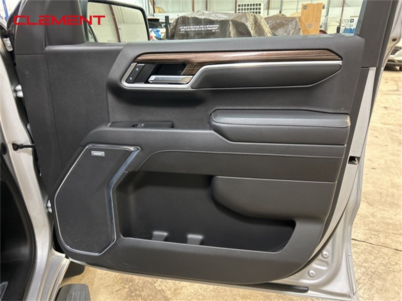 Chevrolet Silverado 1500 Vehicle Image 26