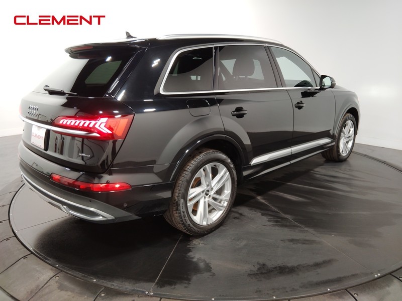 Audi Q7 Vehicle Image 04