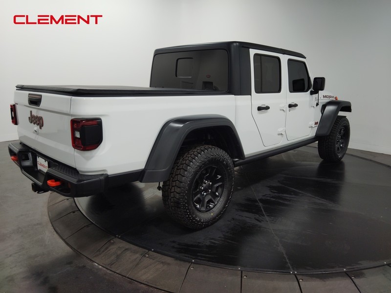 Jeep Gladiator Vehicle Image 04