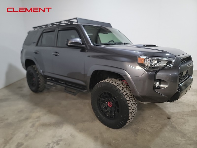 Toyota 4Runner Vehicle Image 03