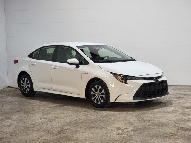 Toyota Corolla Hybrid Vehicle Image 04