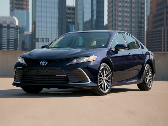 more details - toyota camry