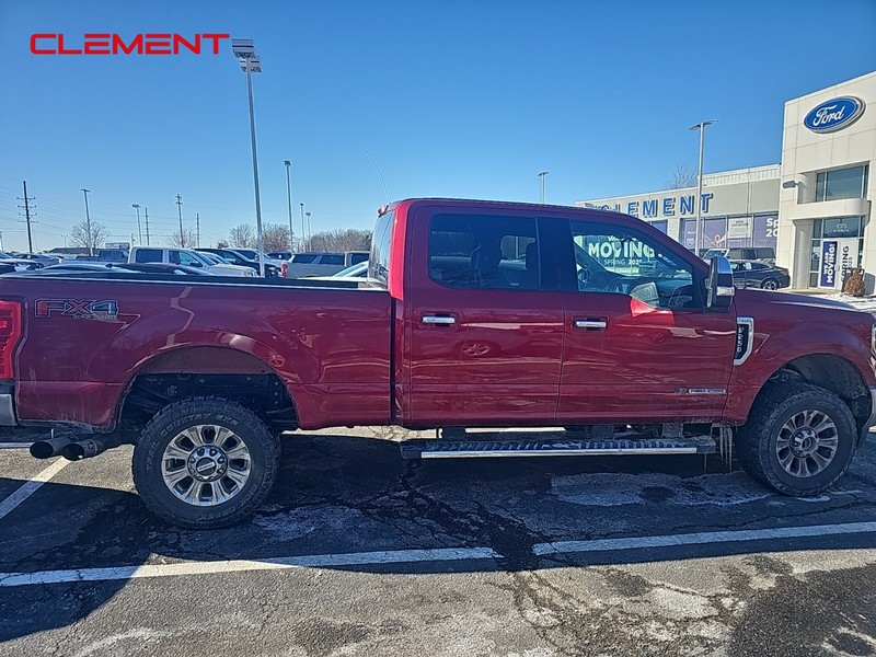 Ford Super Duty F-250 SRW Vehicle Image 23