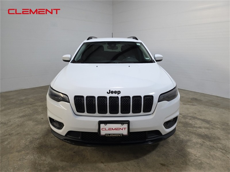Jeep Cherokee Vehicle Image 02