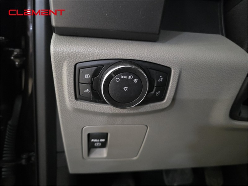Ford F-150 Vehicle Image 09