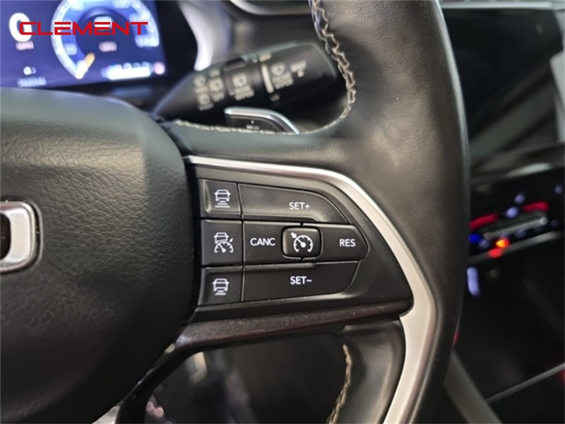Jeep Grand Cherokee L Vehicle Image 13