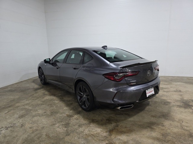 Acura TLX Vehicle Image 08