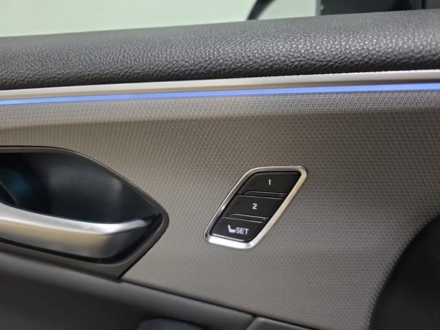 Acura TLX Vehicle Image 27