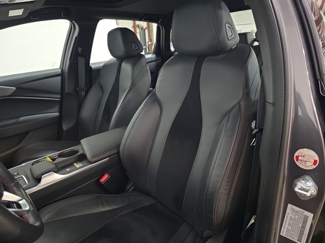 Acura TLX Vehicle Image 30