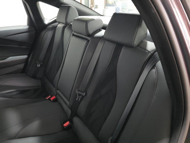 Acura TLX Vehicle Image 33