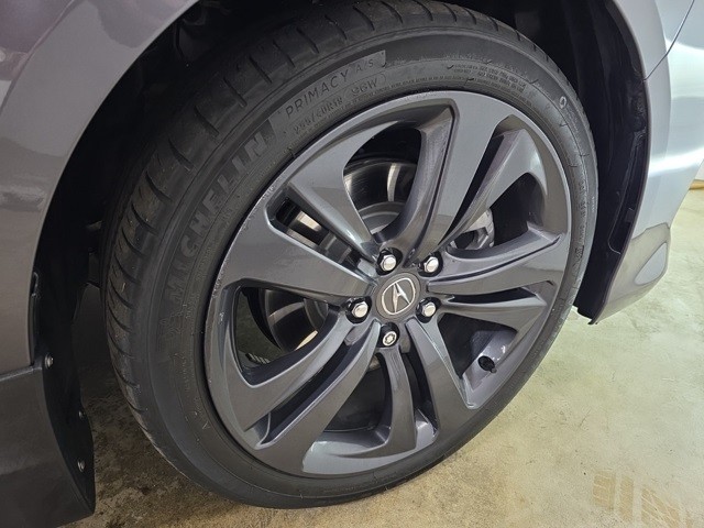 Acura TLX Vehicle Image 39